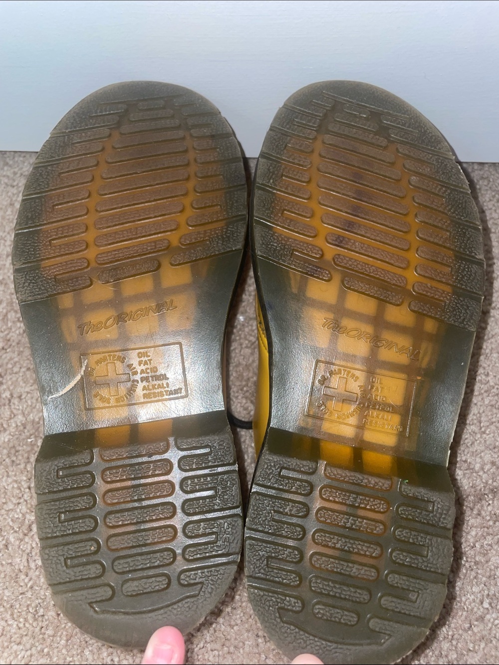 Dr. Martens 1461 Patent Yellow Lace-Up Casual Shoes unisex - Picture 7 of 10